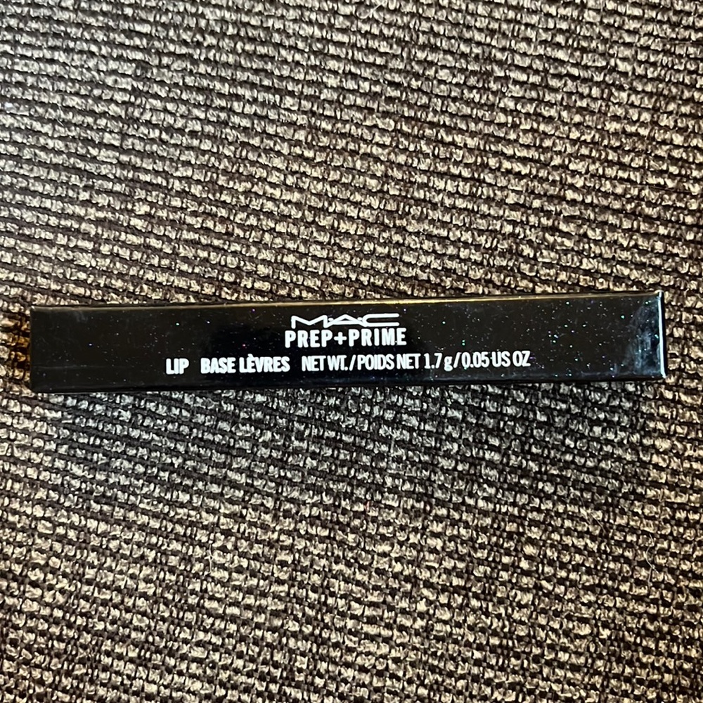 NIB MAC Prep and Prime Lip Base